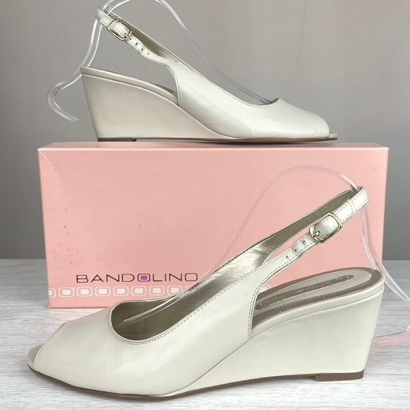 BANDOLINO Ivory Leather Womens (8) Peep‎ Toe Wedge Sling Back Classic in Box - Picture 1 of 7